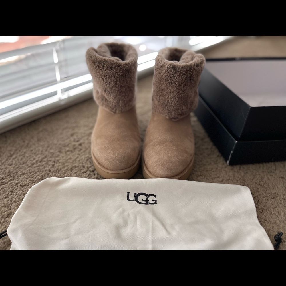 Ugg Boots - image 8